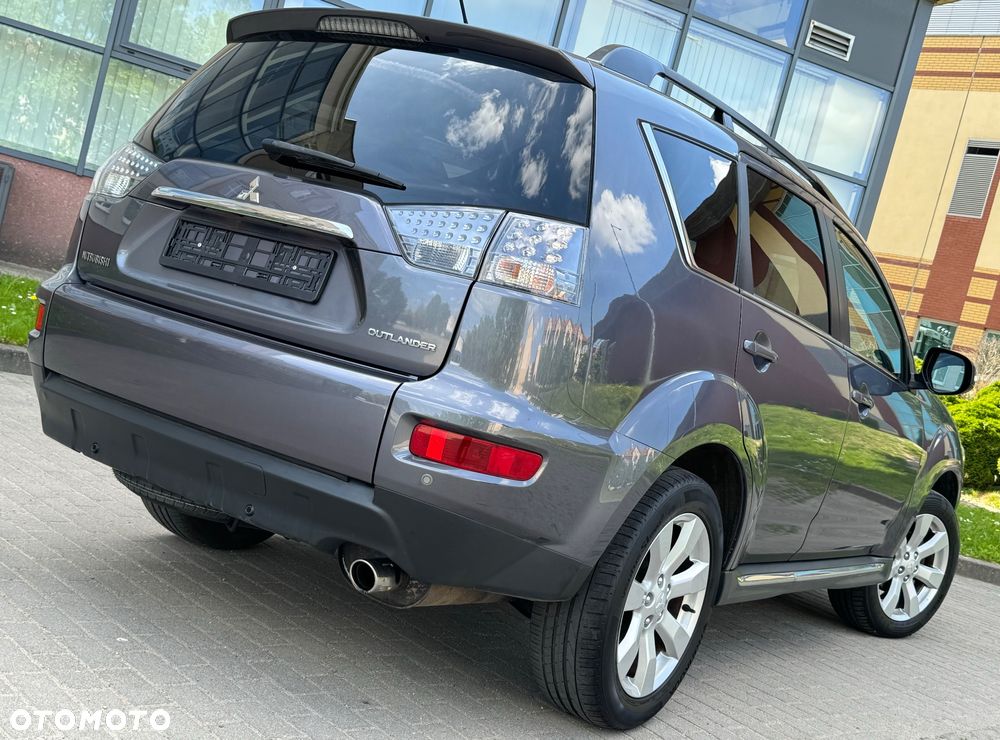 Mitsubishi Outlander 2.0 2WD Diamant - 3