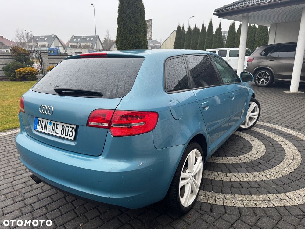 Audi A3 Sportback 2.0 TDI DPF Attraction - 6