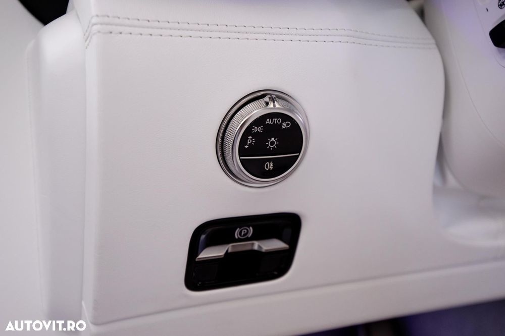 Mercedes-Benz SL Maybach 680 Monogram Series - 30