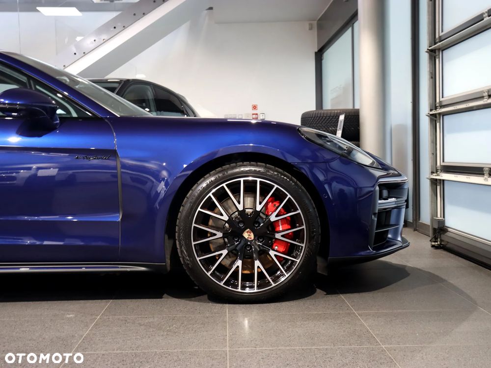 Porsche Panamera 4S E-Hybrid PHEV - 14