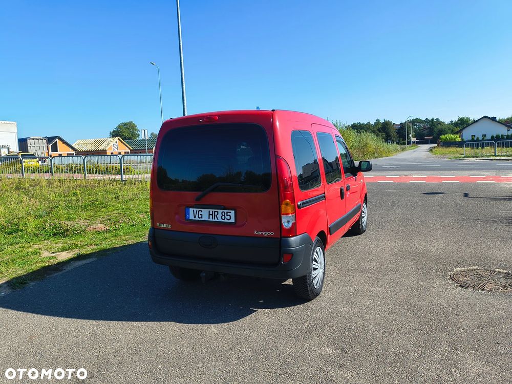 Renault Kangoo 1.2 16V Privilege - 12