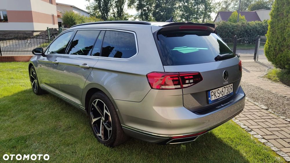 Volkswagen Passat ver-variant-1-4-tsi-plug--in--hybrid-dsg-gte - 4