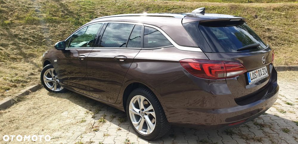 Opel Astra 1.6 D Start/Stop Sports Tourer Innovation - 14