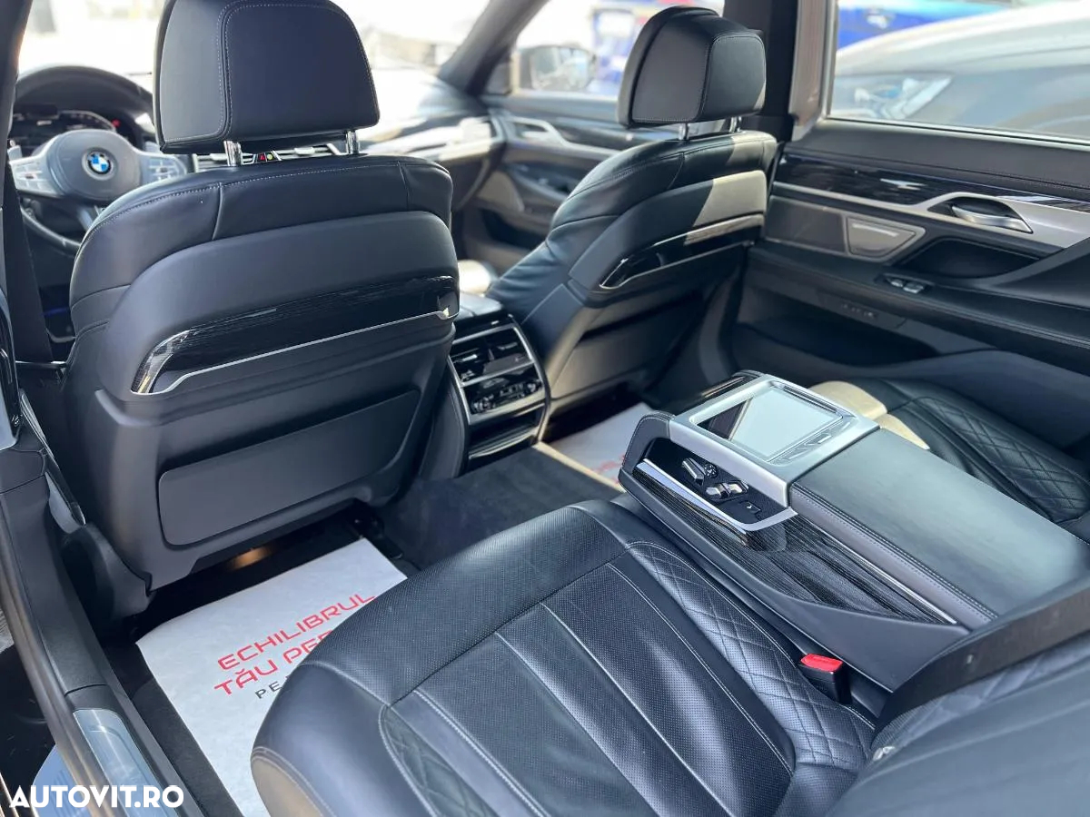 BMW Seria 7 745Le xDrive AT PHEV - 24