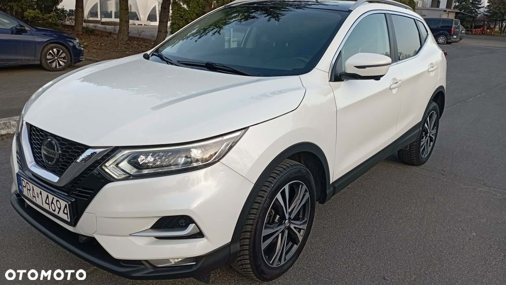 Nissan Qashqai 1.3 DIG-T N-Connecta - 2