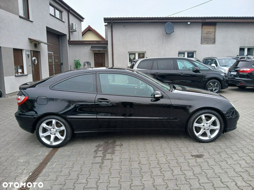 Mercedes-Benz Klasa C 200 Kompressor - 8
