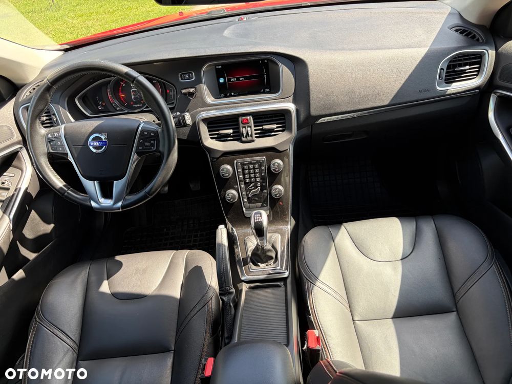 Volvo V40 Cross Country D3 Summum - 9