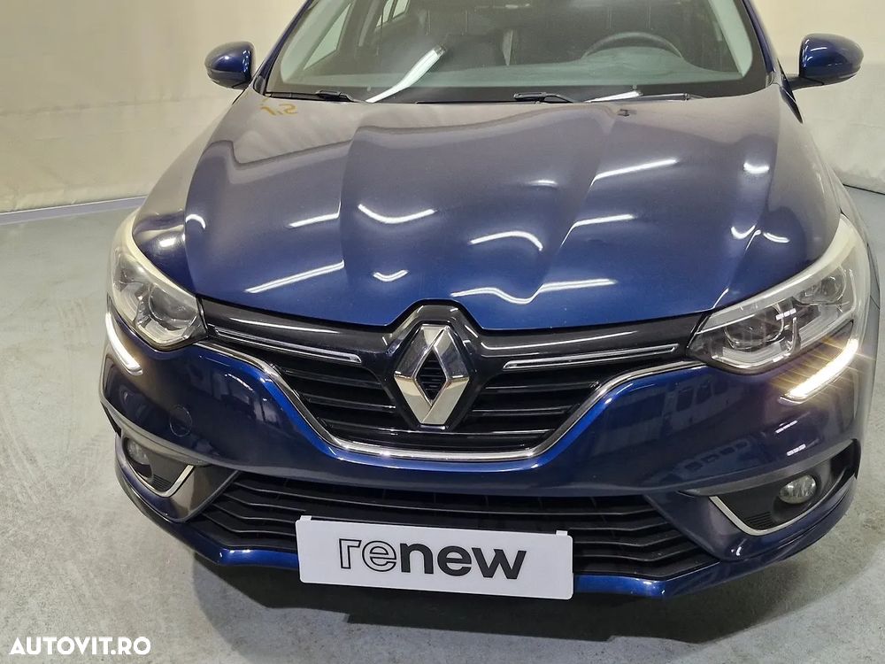 Renault Megane TCe Business - 11