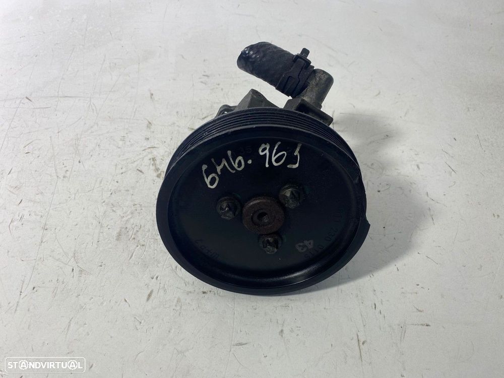 Bomba direcção assistida MERCEDES-BENZ E-CLASS (W211) E 220 CDI REF. MOTOR OM 64... - 1