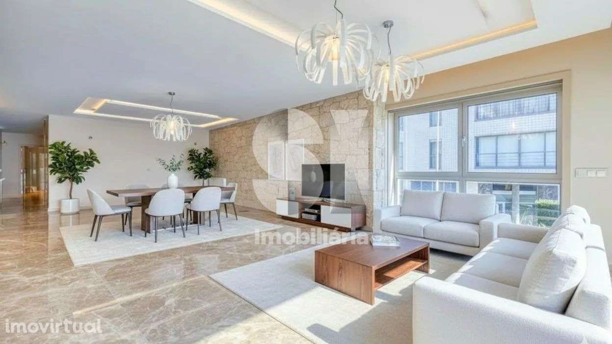 T4 de Luxo c/ Duche Panorâmico na Suíte, junto à Praia Vila do Conde - Grande imagem: 3/28