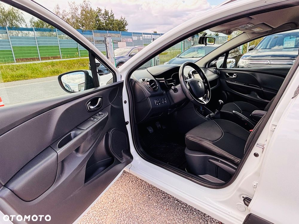 Renault Clio - 17