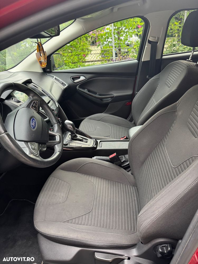 Ford Focus - 6