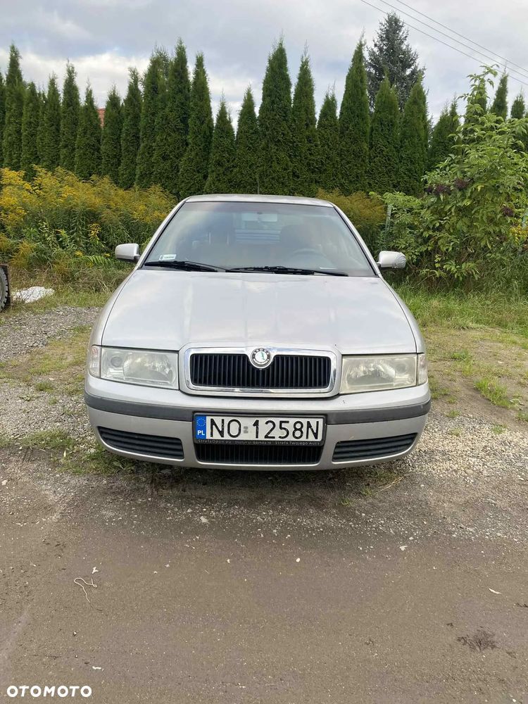 Skoda Octavia 1.6 Classic - 2