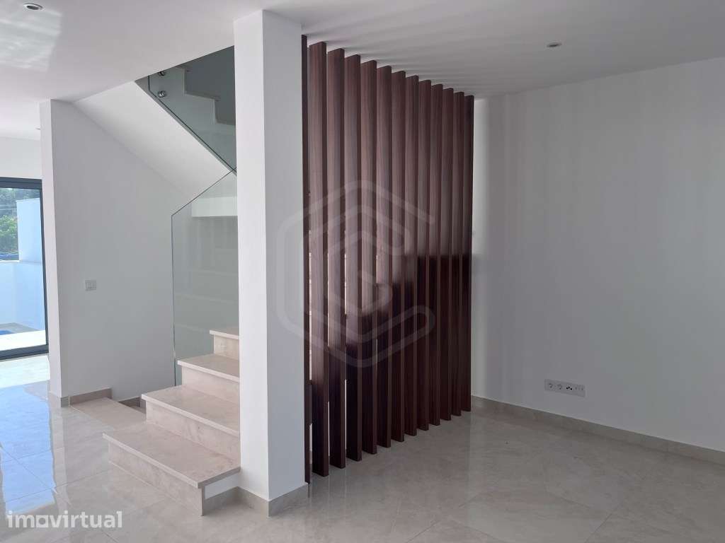 Moradia T3 Moderna com Piscina e Vista Mar, Tavira, Algarve - Grande imagem: 4/27