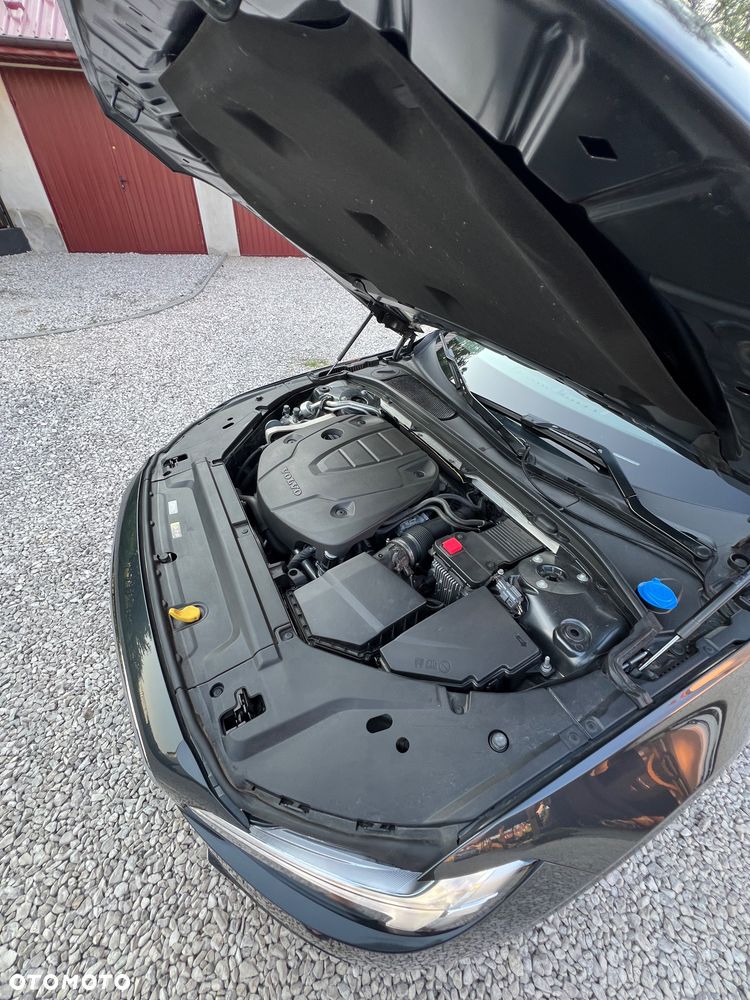 Volvo V90 D3 Geartronic Momentum Pro - 35