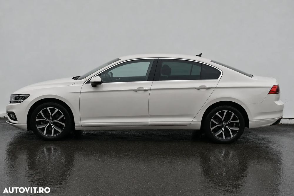 Volkswagen Passat 2.0 TDI DSG Comfortline - 8