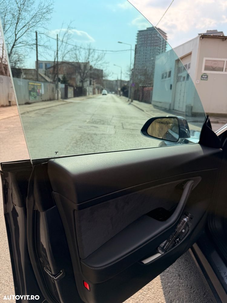 Tesla Model 3 Standard Reichweite Plus Hinterradantrieb - 14