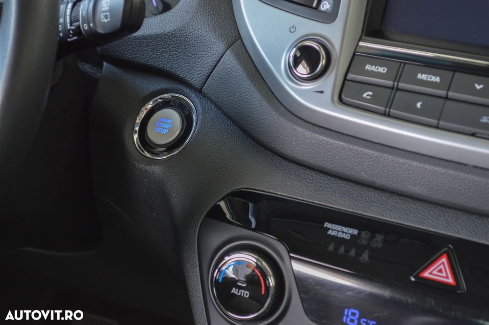 Hyundai Tucson blue 1.6 GDi 2WD Passion - 28