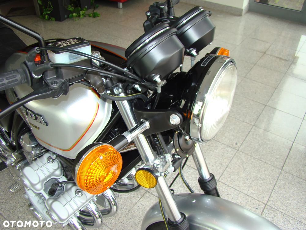Honda CBX - 39