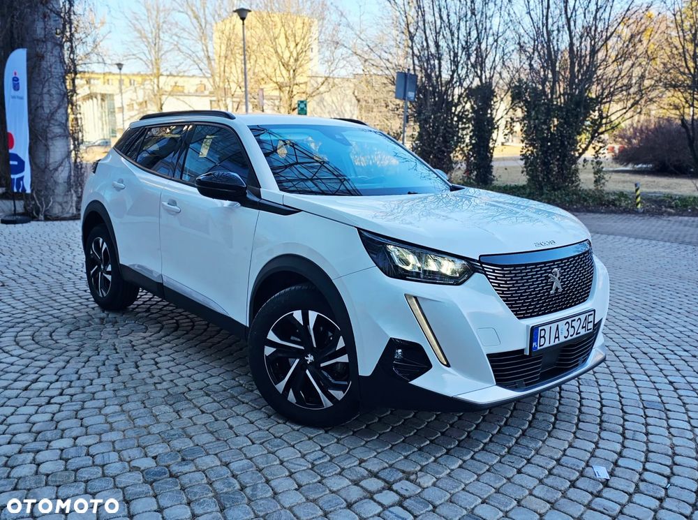Peugeot 2008 1.5 BlueHDi Allure Pack S&S EAT8 - 4