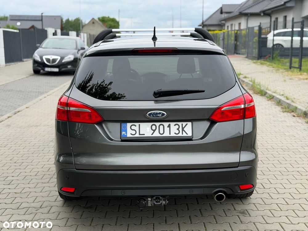 Ford Focus 2.0 TDCi Titanium ASS - 8