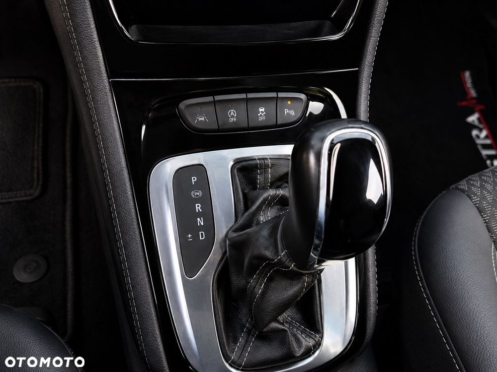 Opel Astra 1.4 Turbo Start/Stop Automatik Innovation - 8