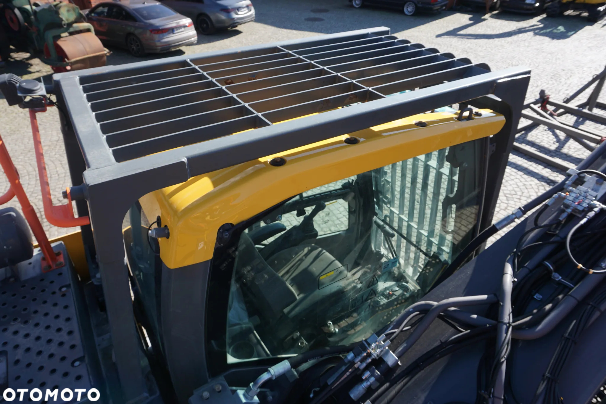 Volvo EC 300E - 22