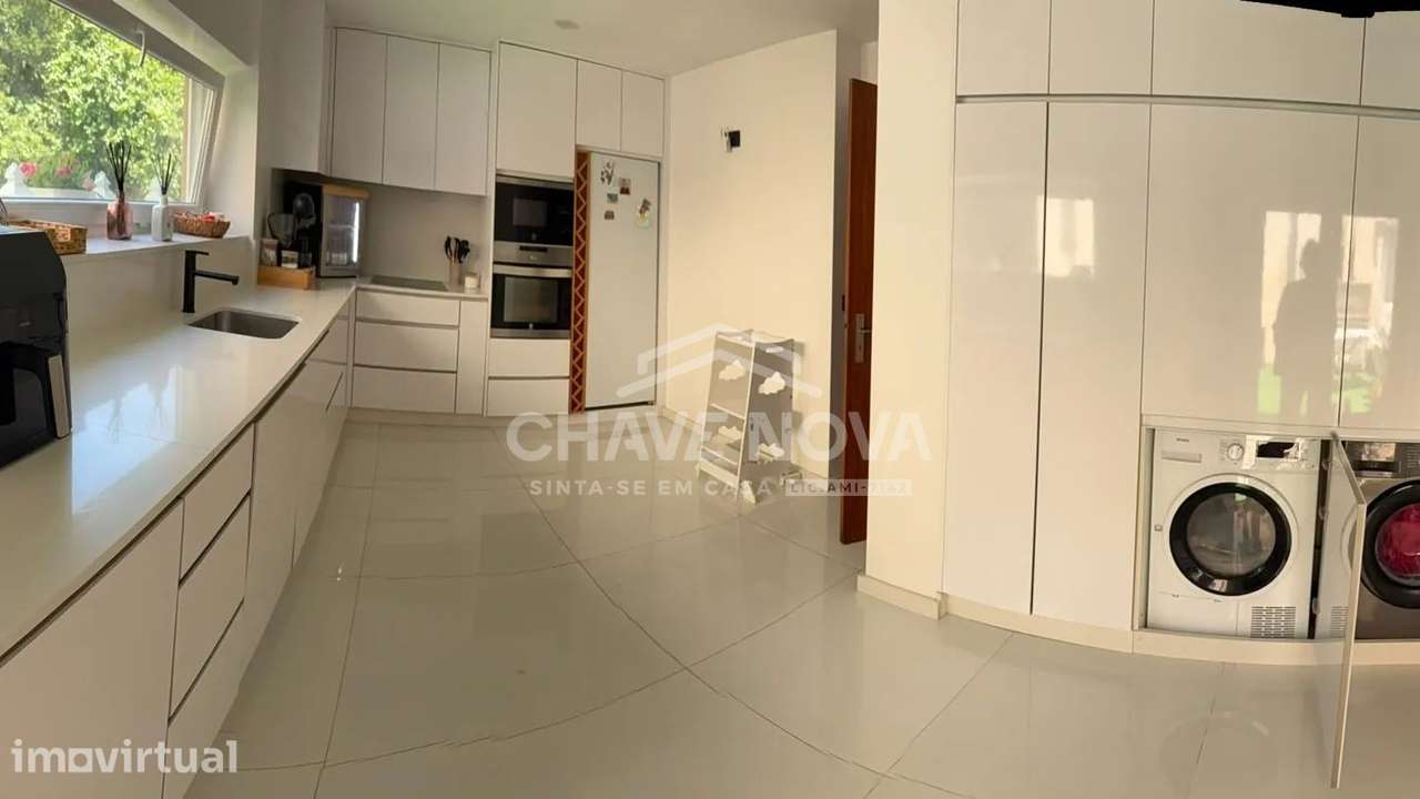Moradia Bifamiliar  com terraço e garagem T3+T1 em Gondomar - Grande imagem: 5/29