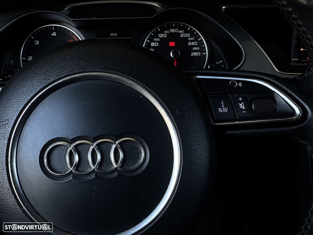 Audi A4 Avant 2.0 TDI Business Line S-line - 36