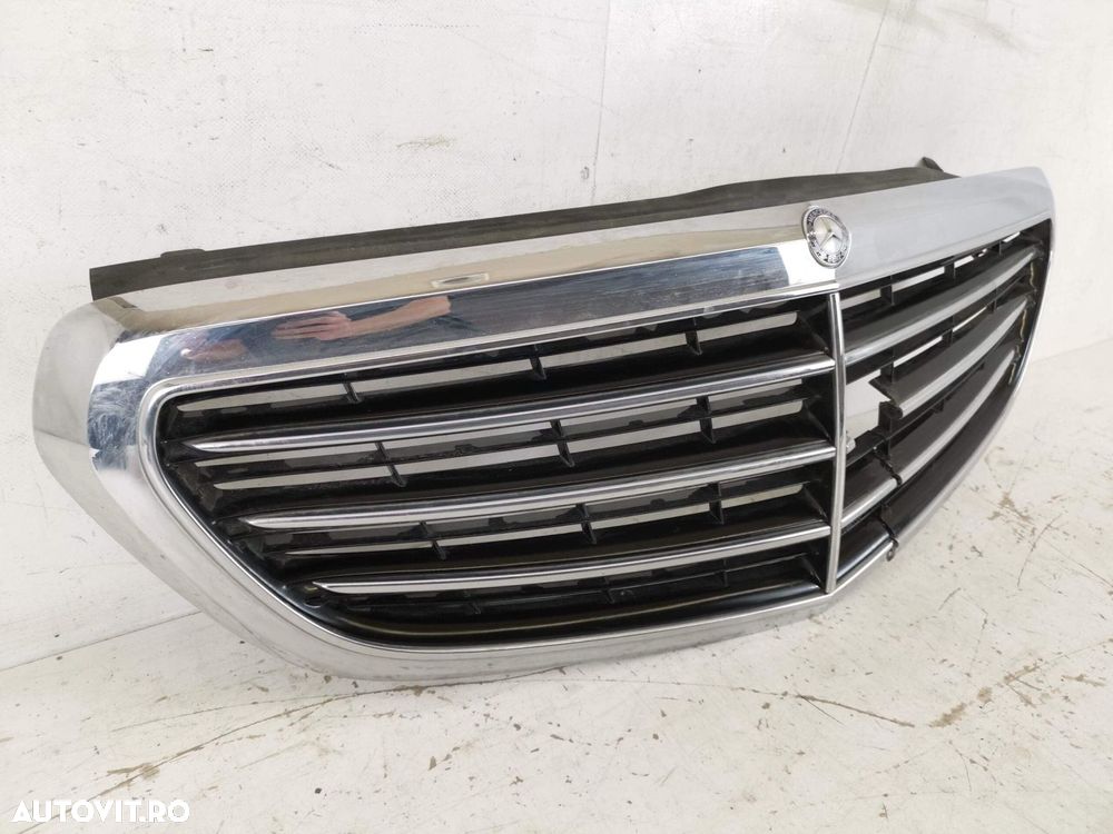Grila Radiator Avariata Mercedes-Benz E-Class W212 [facelift] 2013 201 - 4