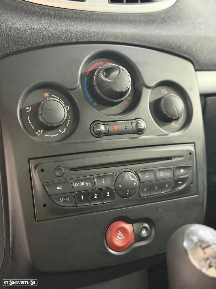 Renault Clio 1.2 16V Dynamique - 16