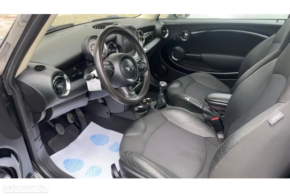 MINI Clubman Cooper SD - 6