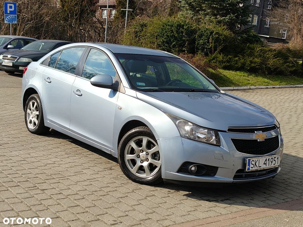 Chevrolet Cruze 2.0 LS - 3