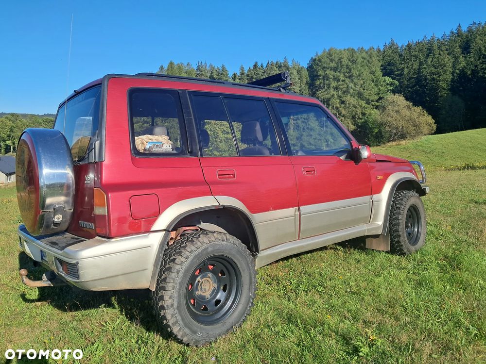 Suzuki Vitara - 8