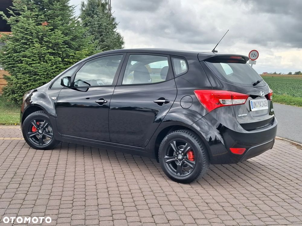 Hyundai ix20 1.4 UEFA EURO 2012 Edition - 9