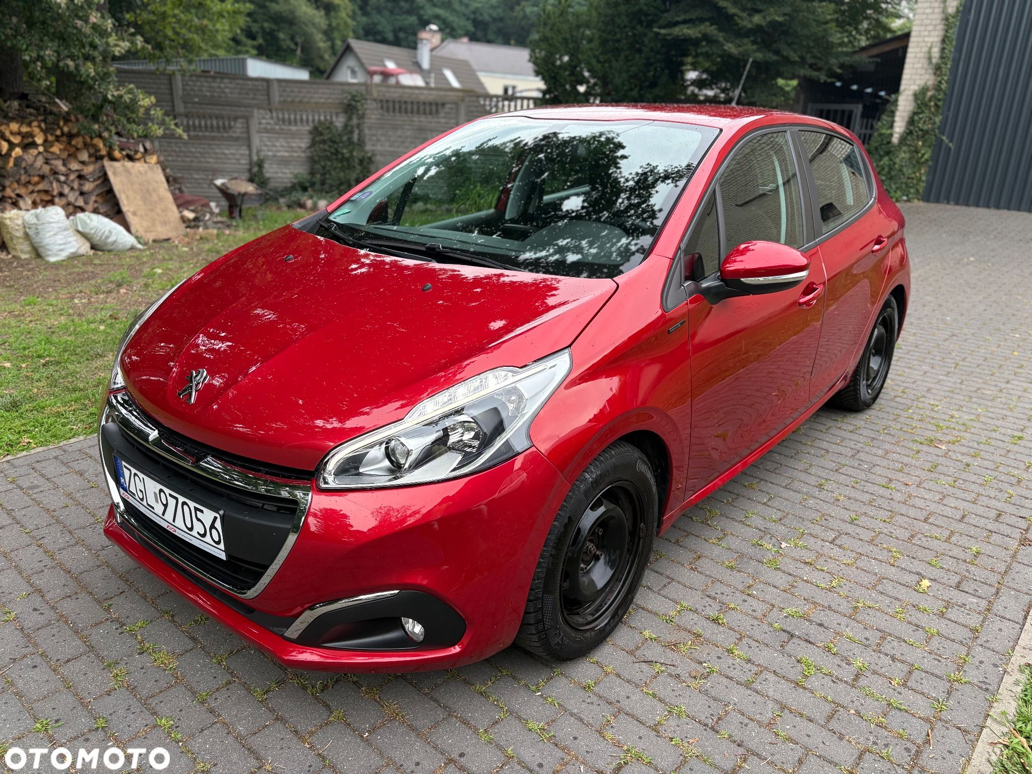 Peugeot 208 1.2 PureTech GPF Signature S&S - 1