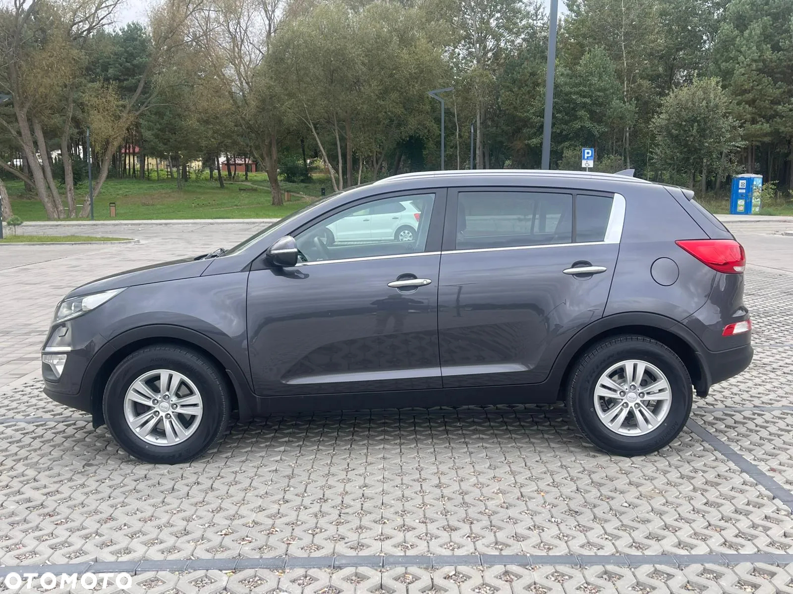 Kia Sportage 1.7 CRDI 2WD Dream-Team Edition - 6