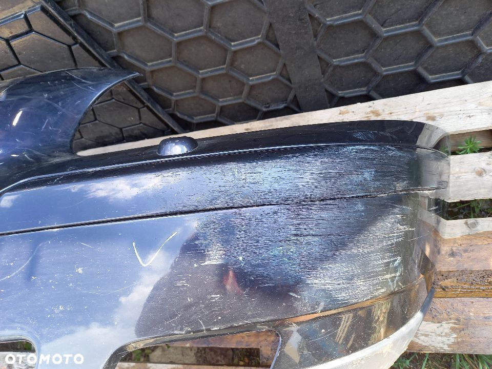 Zderzak przód przedni Volvo v70  05r. kod A981 - 10