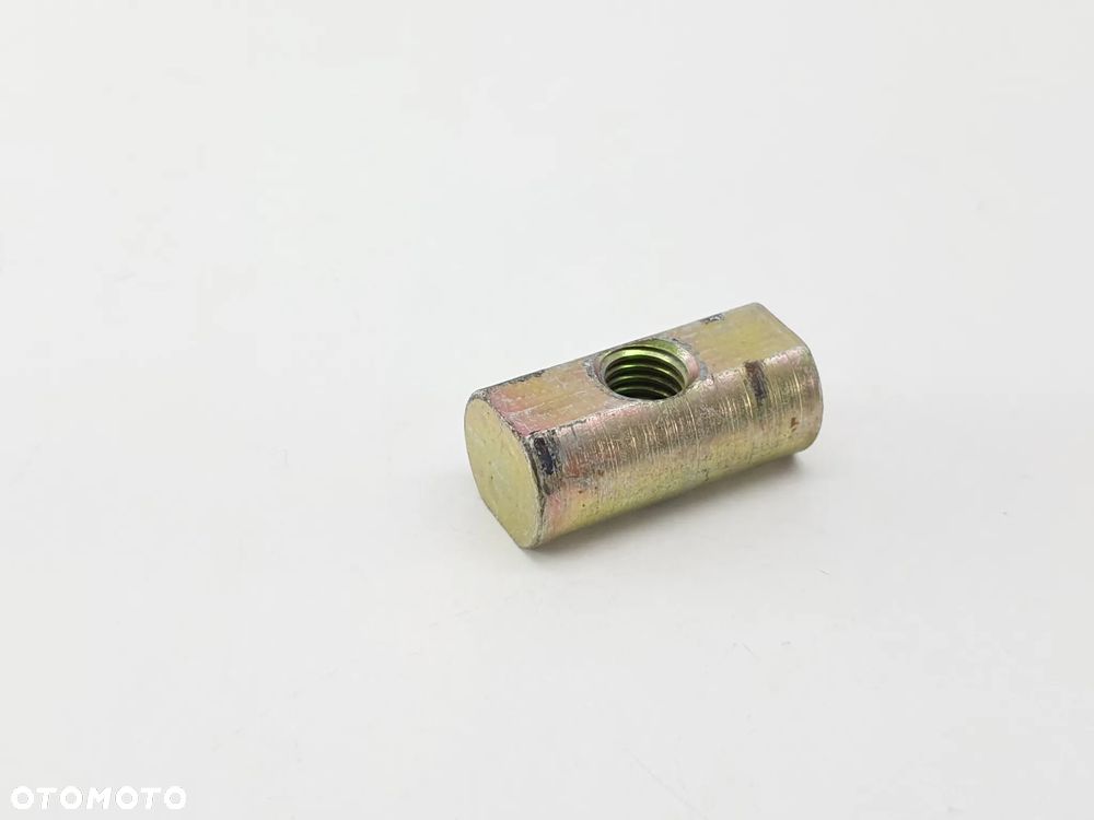 SRUBA PODKLADKA  CAN AM RYKER - 26