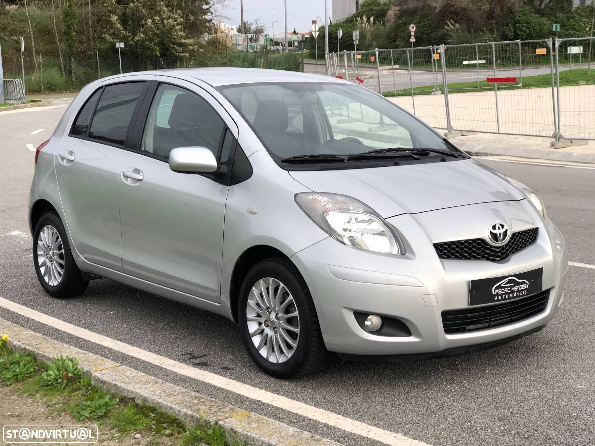 Toyota Yaris 1.33 VVT-i Multi Mode Sol - 5