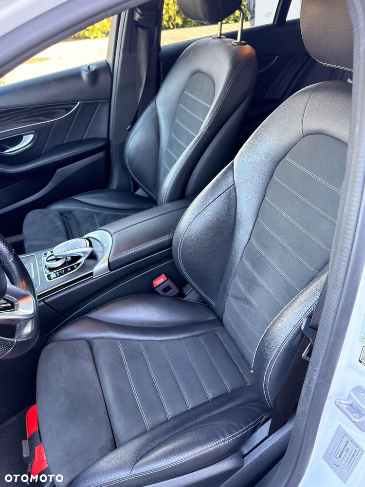 Mercedes-Benz Klasa C 220 d 9G-TRONIC - 25