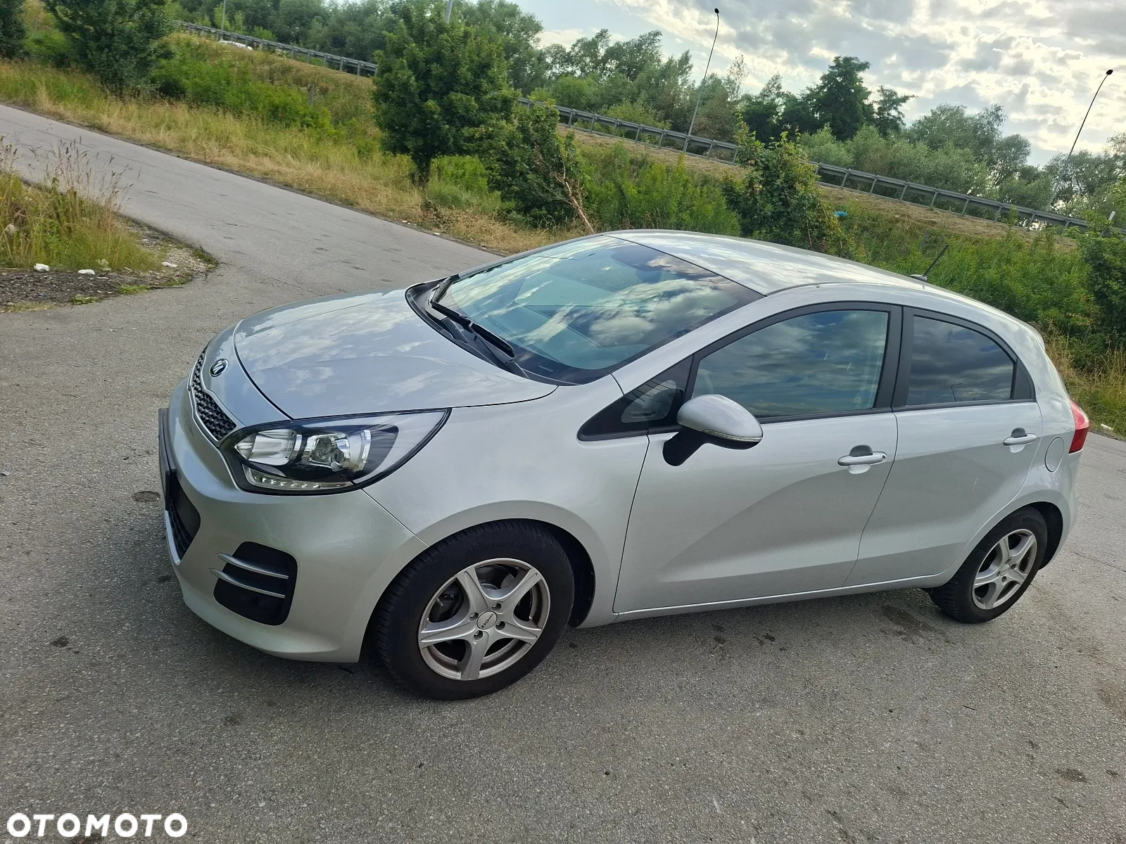 Kia Rio 1.4 M - 3