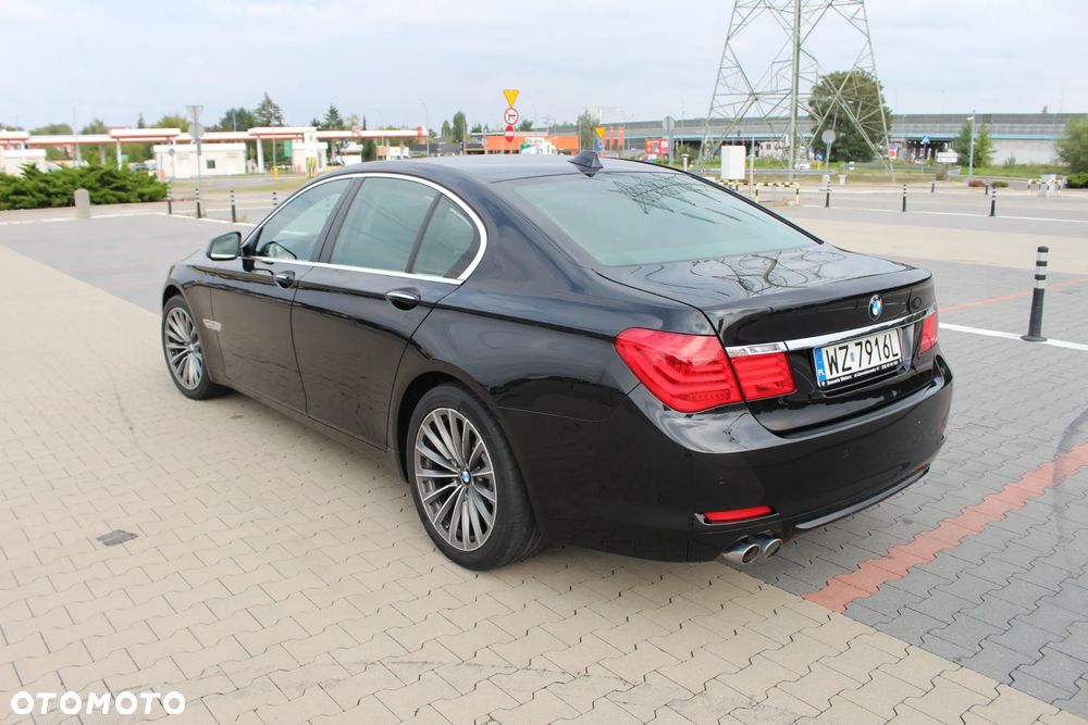 BMW Seria 7 730d - 2