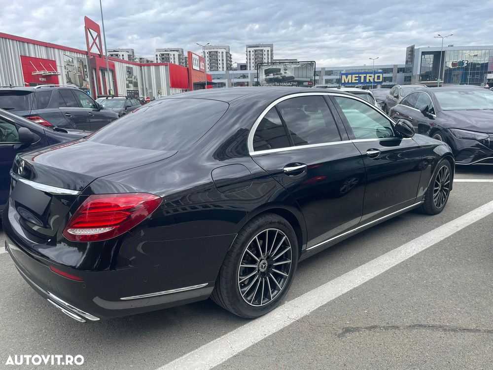 Mercedes-Benz E 300 d Aut. - 4