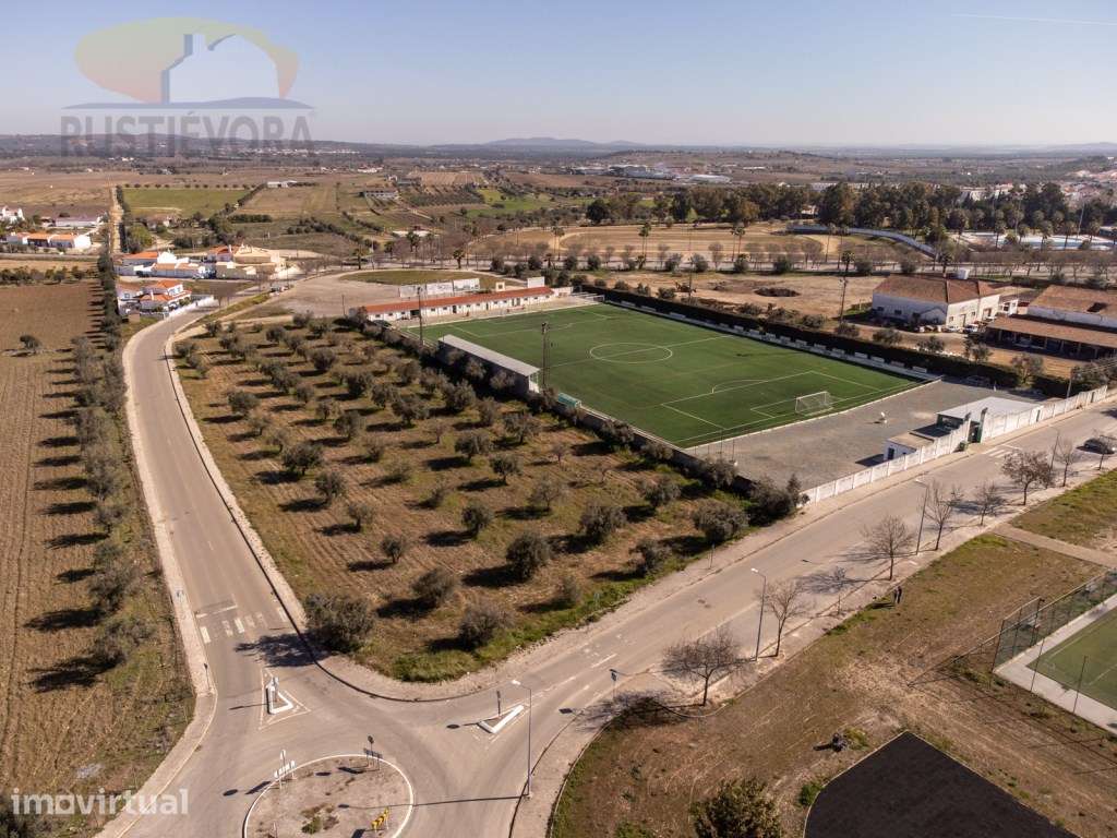 Terreno Urbano para 16 Fogos, em Reguengos de Monsaraz - Grande imagem: 3/22