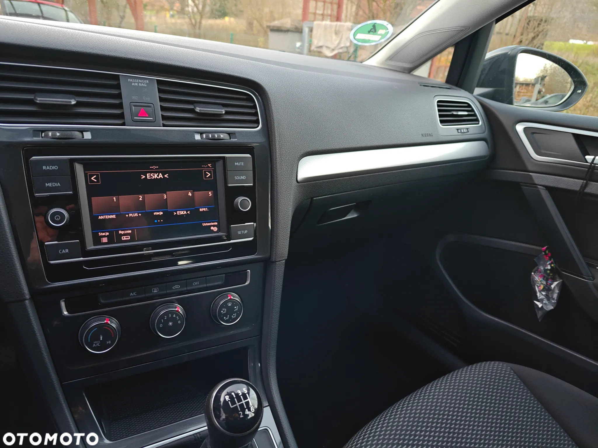 Volkswagen Golf VII 1.0 TSI BMT Trendline - 15
