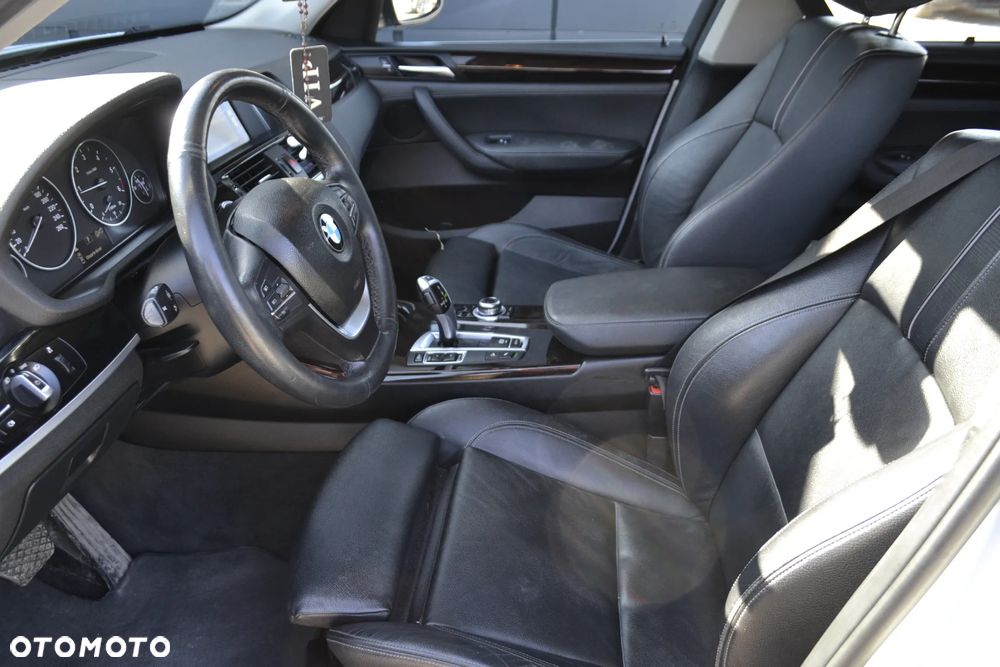 BMW X3 xDrive20d xLine - 25