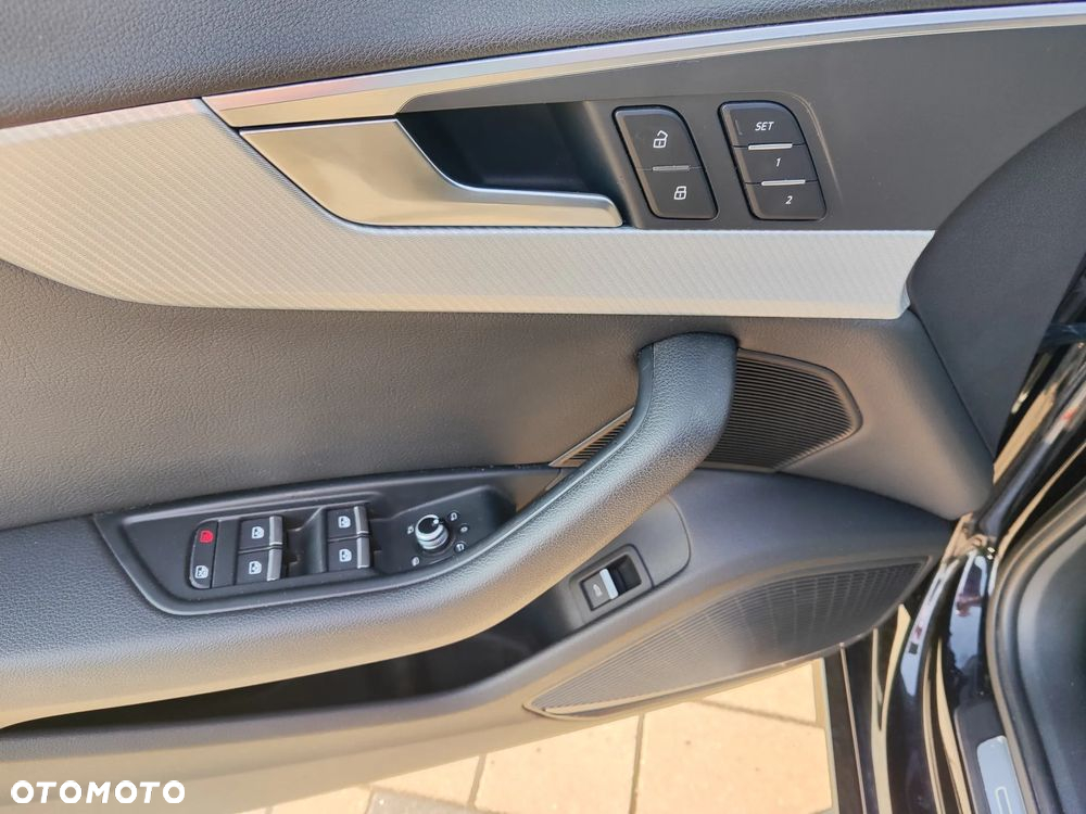 Audi A4 2.0 TFSI Quattro S tronic - 12