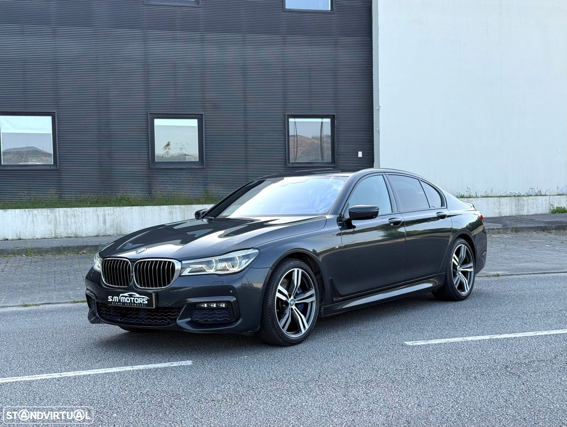 BMW 740 d xDrive Pack M - 3
