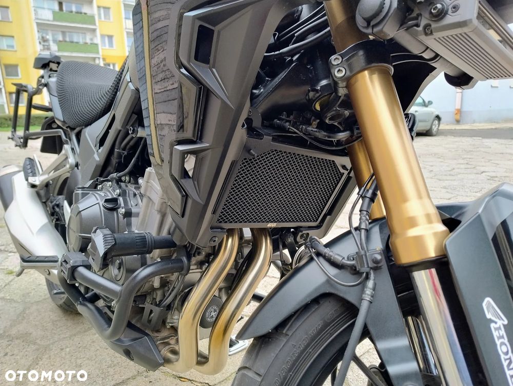 Honda CB - 20
